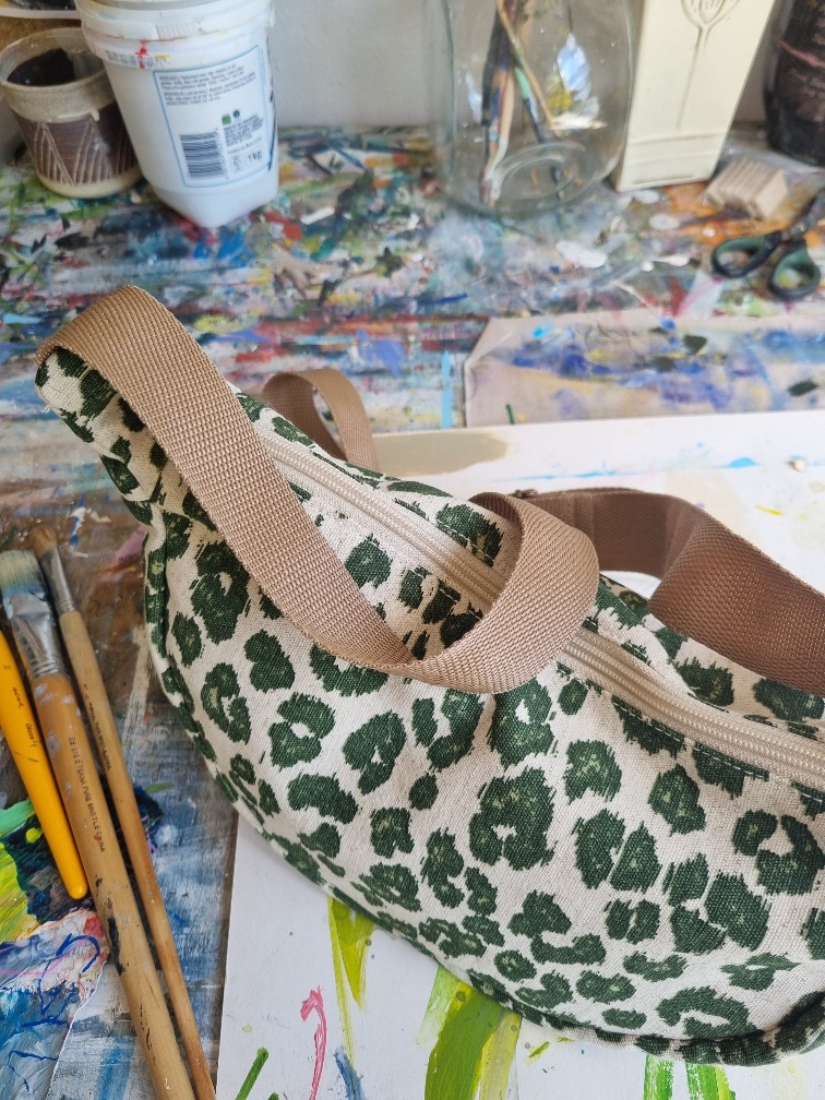 YOUR TOTE COMPANION - LEO - DEEP GREEN - Image 4