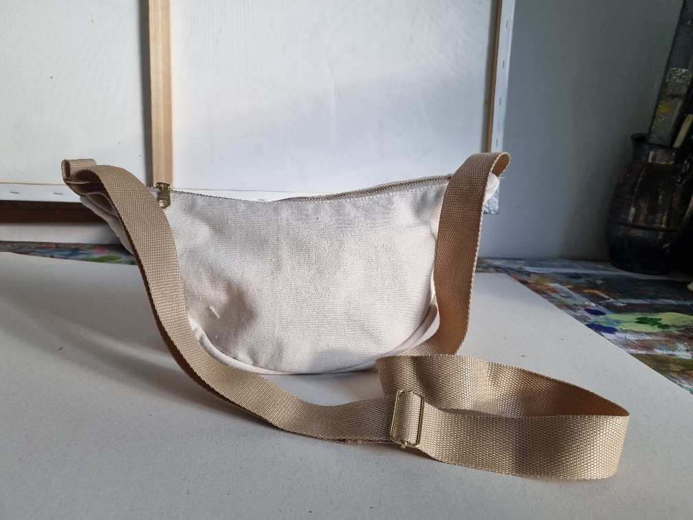YOUR TOTE COMPANION - NATURAL
